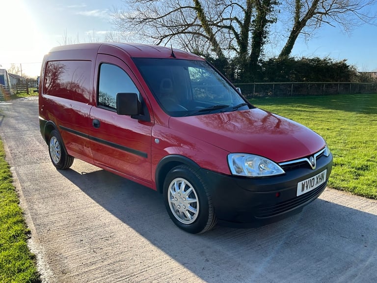 2010 VAUXHALL COMBO 1.3 CDTI 1 OWNER DIRECT FROM ROYAL MAIL FSH !