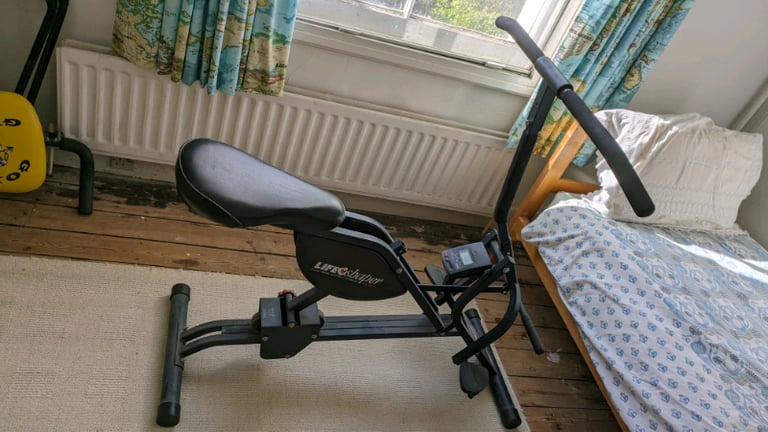 Free Exercise equipment in Wimbledon Park | in Wimbledon, London | Gumtree