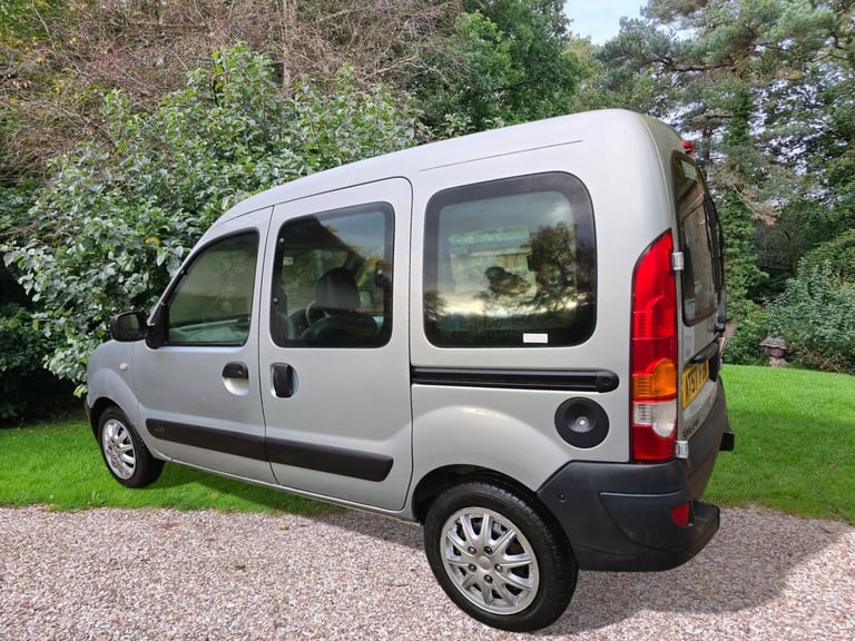 2008 Renault Kangoo Wheelchair Accessible Vehicle + 3 Seater + Electric Remote Winch  Wheelchair ...