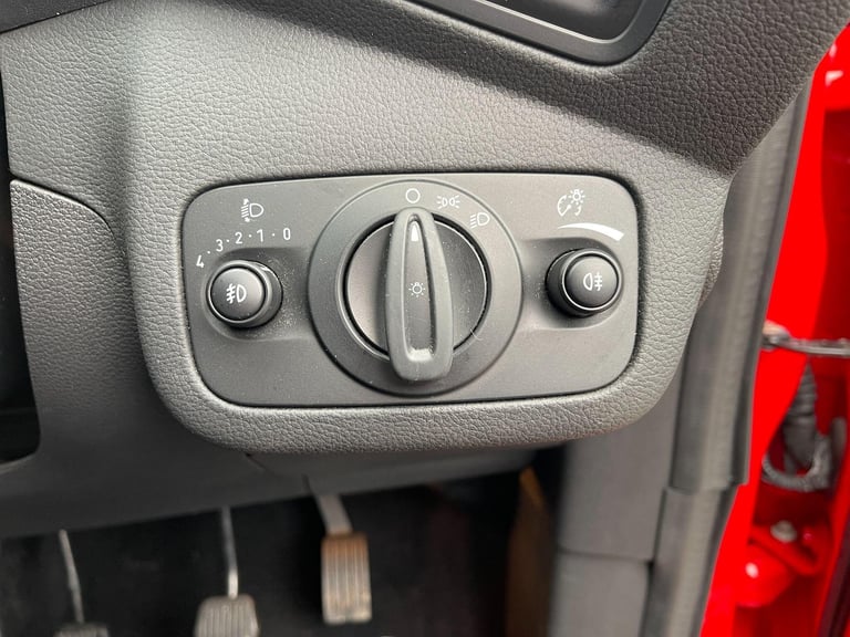 2018 Ford Kuga 2.0 TDCi EcoBlue Zetec AWD Euro 6 (s/s) 5dr HATCHBACK Diesel Manual