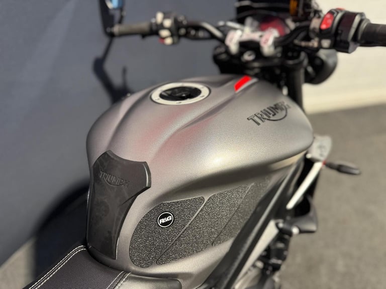 2017 Triumph Street Triple 765 765 RS X-ring Euro 4