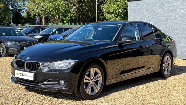 BMW 3 SERIES 2.0 318d Sport Euro 5 (s/s) 4dr 2015