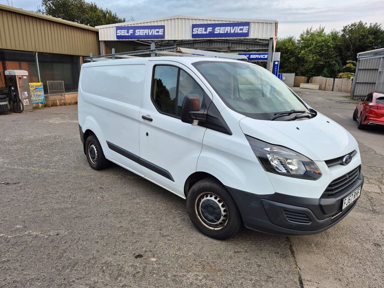 image for Ford, TRANSIT CUSTOM, Panel Van, 2017, Manual, 1996 (cc)