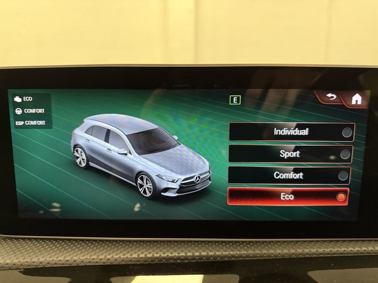 2020 Mercedes-Benz A-Class 1.5 A180d AMG Line (Premium Plus 2) Hatchback 5dr Diesel 7G-DCT Euro 6...