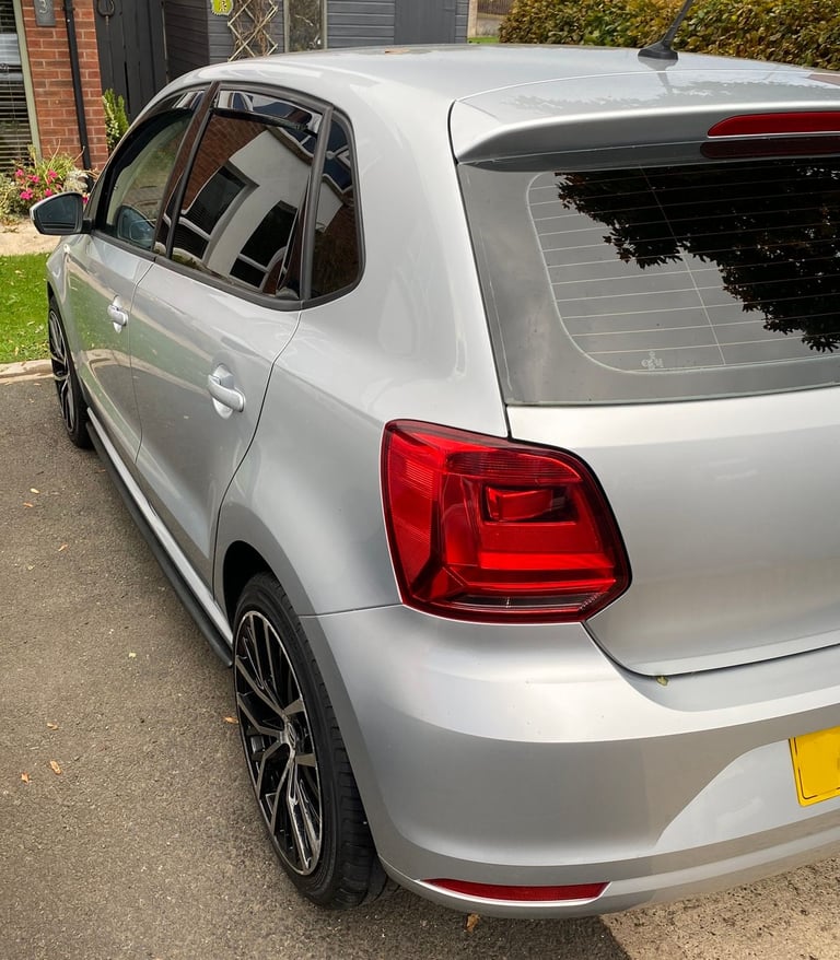 Volkswagen, POLO, Hatchback, 2015, Manual, 1422 (cc), 5 doors