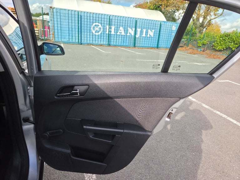 Vauxhall, ASTRA, Hatchback, 2007, Manual, 1598 (cc), 5 doors