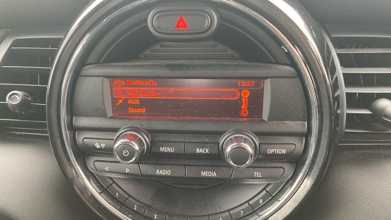 2016 MINI Hatch 1.5 Cooper 5dr Petrol Hatchback Hatchback Petrol Manual