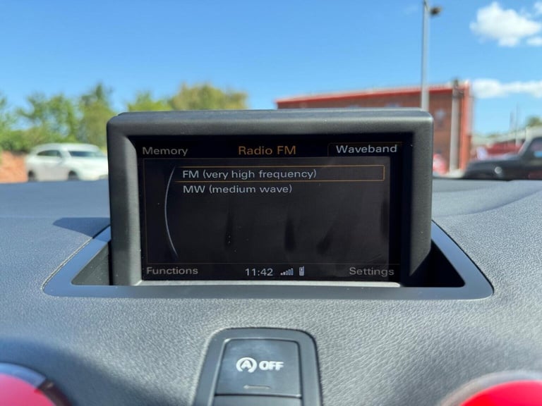 AUDI A1 1.2 TFSI S line Style Edition Sportback Euro 5 (s/s) 5dr 2014