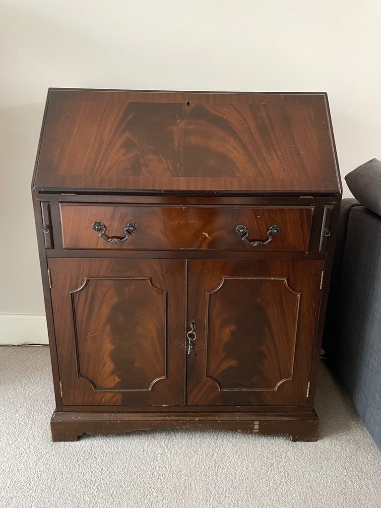 image for Solid Oak Bureau