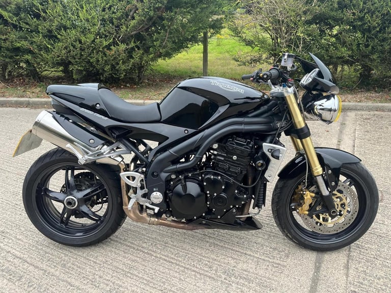 image for 2005 05 TRIUMPH SPEED TRIPLE 1050 BLACK VERY CLEAN NAKED 16k MILES NEW MOT