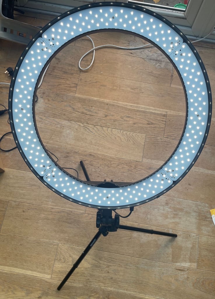 Neewer RL-18 18 Inch LED Light Ring 
