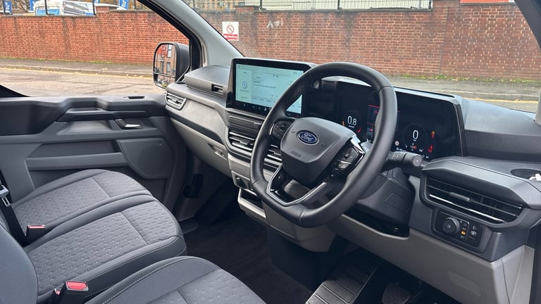 2025 Ford Transit Custom 2.0 EcoBlue 136ps H1 Double Cab Van Limited Auto PANEL VAN DIESEL Automatic