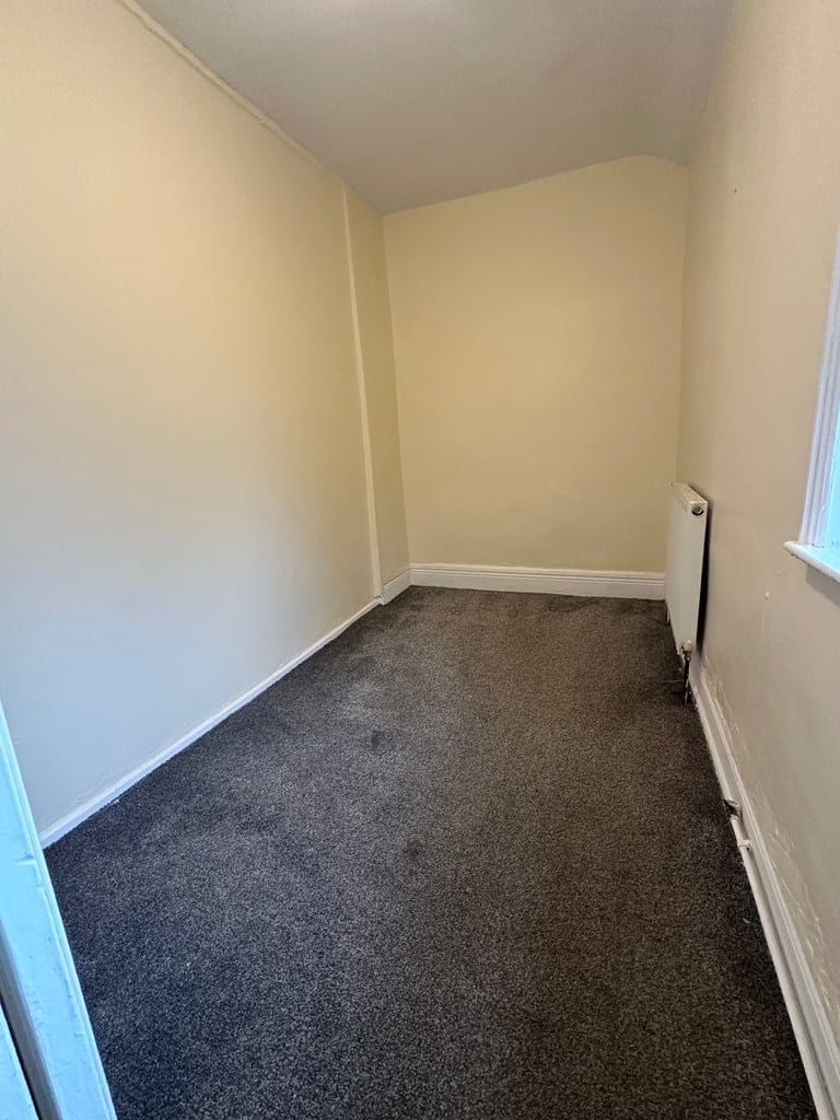 2 BEDROOMS HOUSE TO LET IN BRADFORD BD5