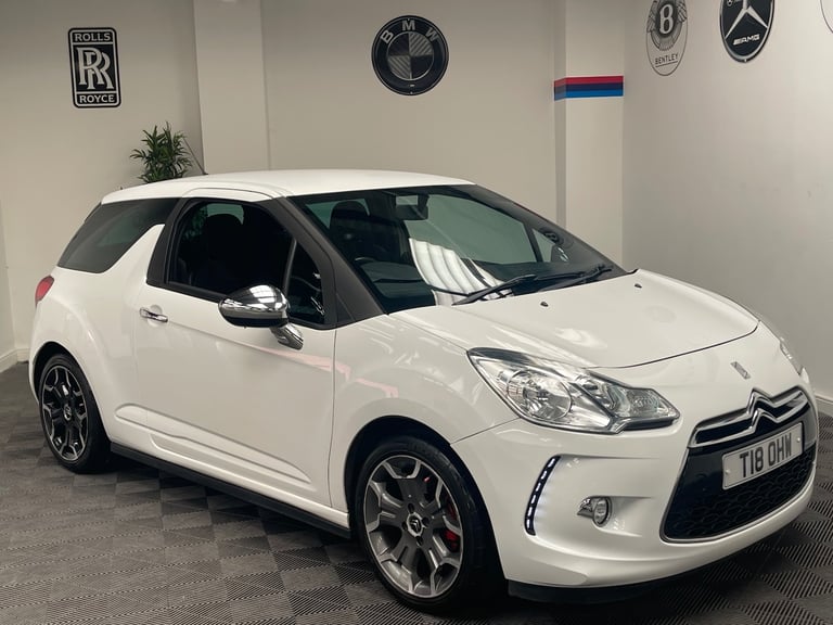 2011 Citroen DS3 1.6 HDi Black 3dr HATCHBACK Diesel Manual