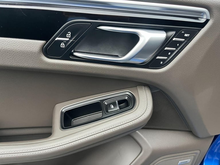  Porsche Macan 3.0T V6 S PDK 4WD Euro 6 (s/s) 5dr Petrol Automatic