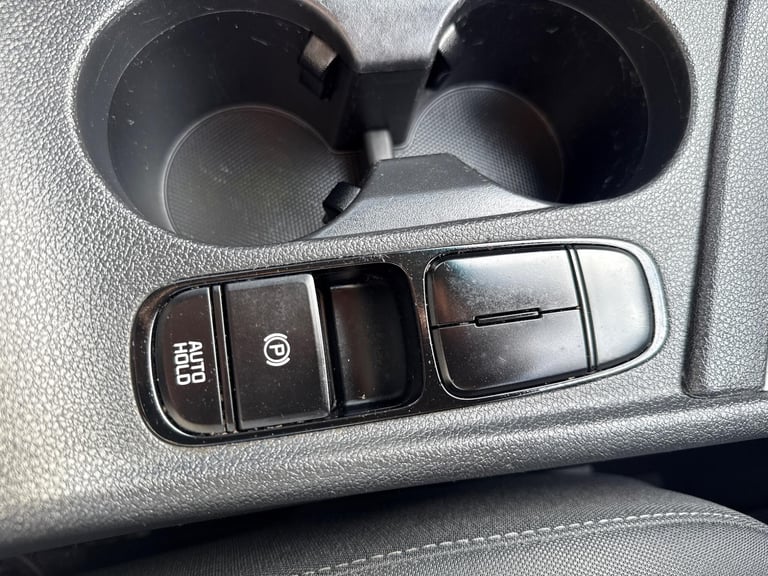 2022 Kia Niro 1.6 GDi 2 DCT Euro 6 (s/s) 5dr ESTATE Petrol/Electric Hybrid Automatic