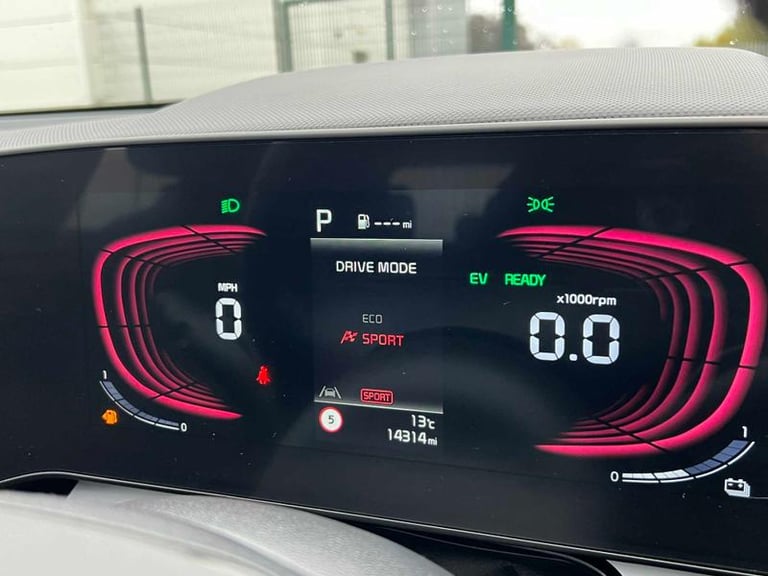 2024 Kia Niro 1.6 GDi 127 Hybrid 2 Nav 5dr DCT Automatic SUV Hybrid Automatic