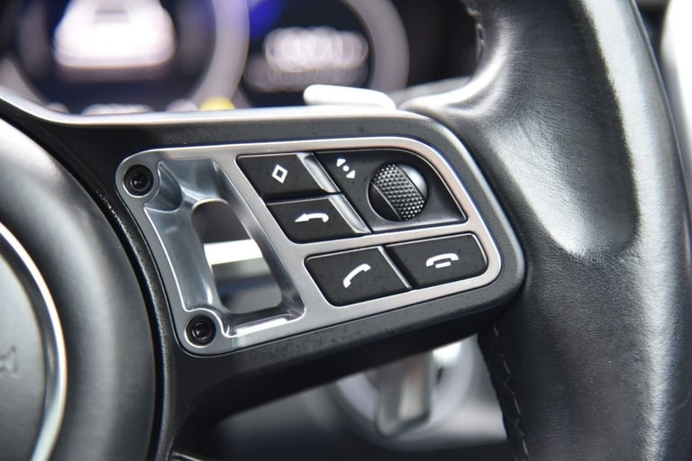 2019 Porsche Cayenne Turbo 5dr Tiptronic S [5 Seat] COUPE PETROL Automatic