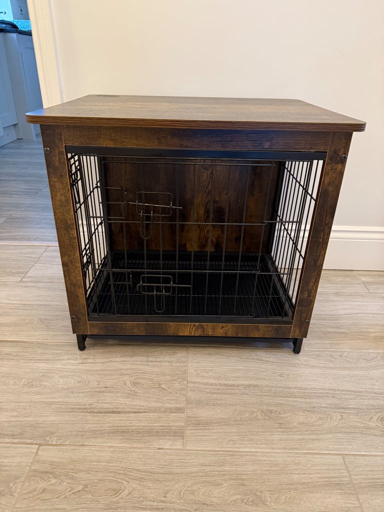 Wooden Dog Crate As New