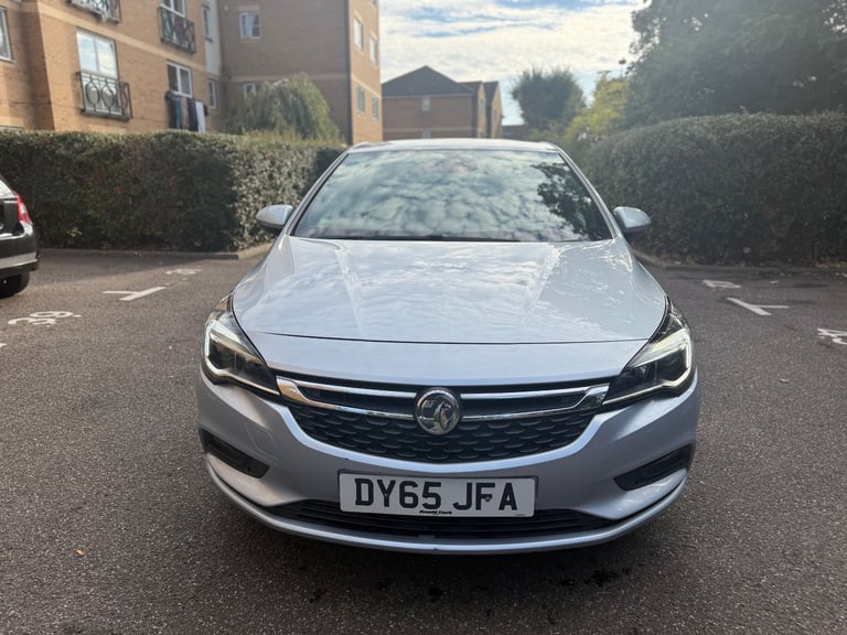image for 2016 Vauxhall Astra 1.0T SRI Petrol 5DR Hatchback - HPI CLEAR - ULEZ COMPLIANT 