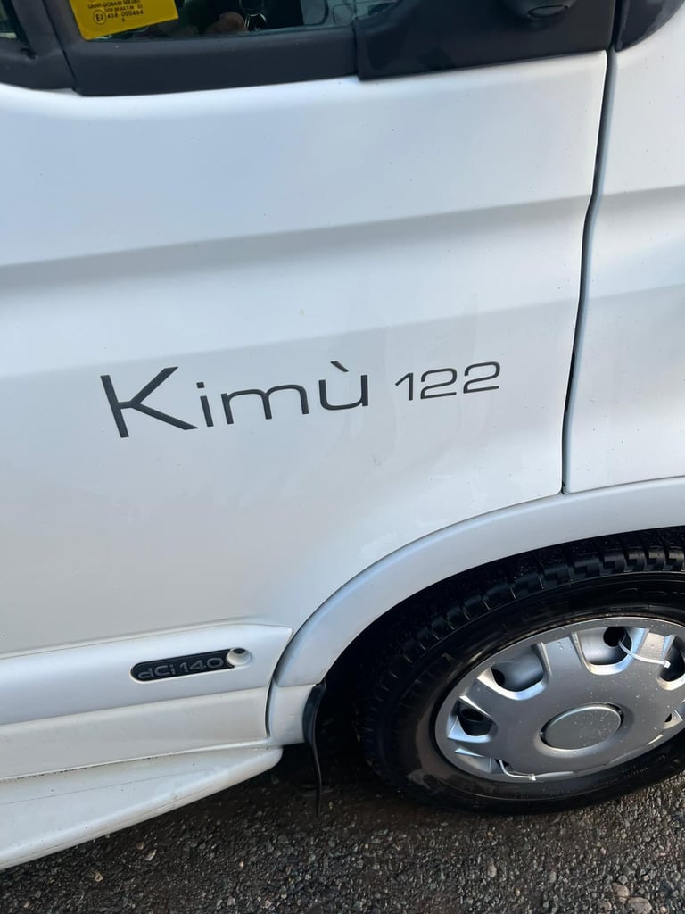 2006 - Mobilvetta Kimu 122 - 3ltr - 64,000k miles - 4 berth / 4 belts 