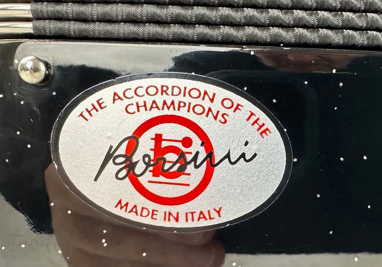 Borsini Vienna 414 Musette - 4 Voice Top Quality Italian Piano Accordion