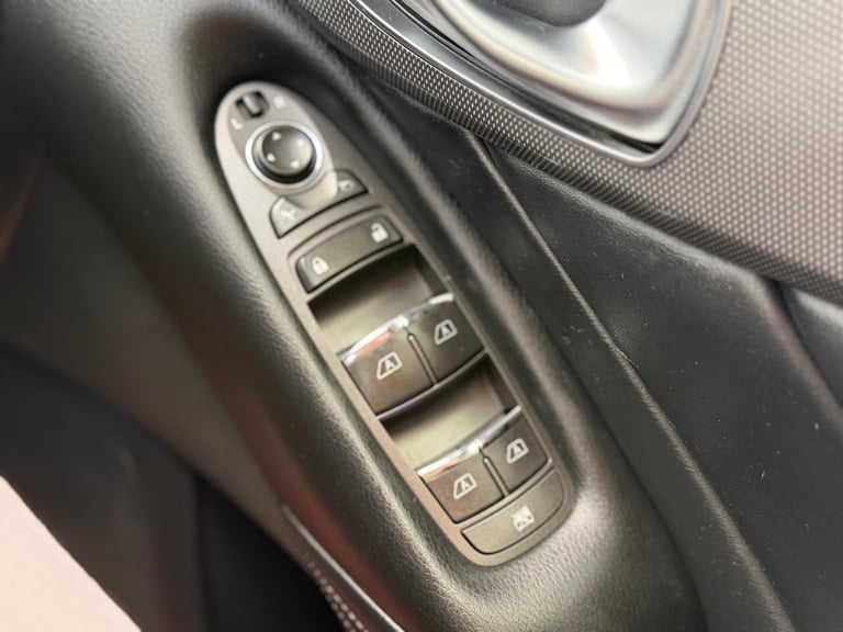 2015 Infiniti Q50 2.2d Sport Euro 5 (s/s) 4dr SALOON Diesel Manual