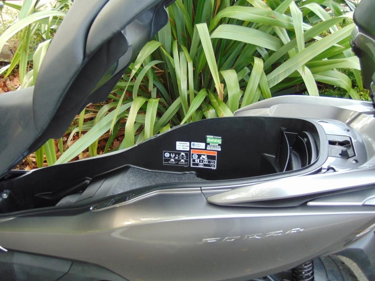 Honda NSS 300 A-D 2016 Forza 300cc Automatic Scooter low miles serviced new MOT 