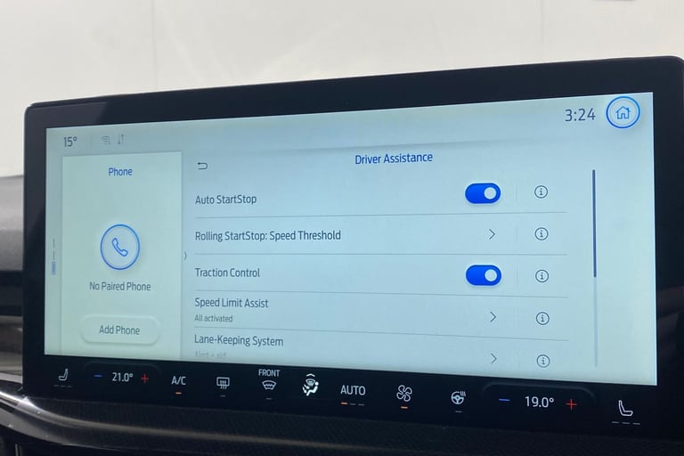 2025 Ford Focus 744494 Hatchback Petrol Manual