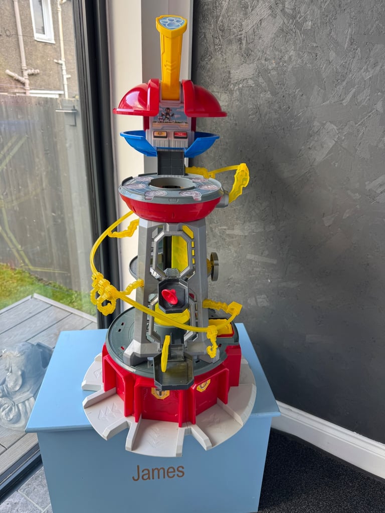 Paw patrol look out tower