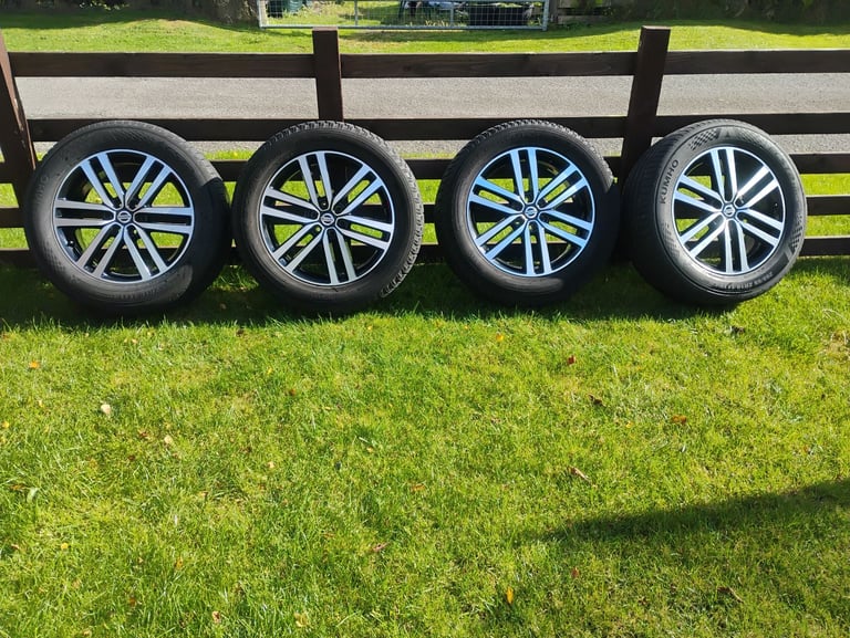 image for Mercedes X Class 19&quot; Alloys and Tyres. Nissan Navara
