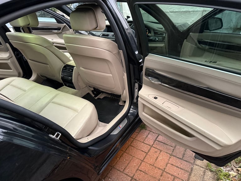 2011 BMW 🔹 730d se luxury edition 3.0 diesel | automatic | ✅ may swap for 7-seater van + cash