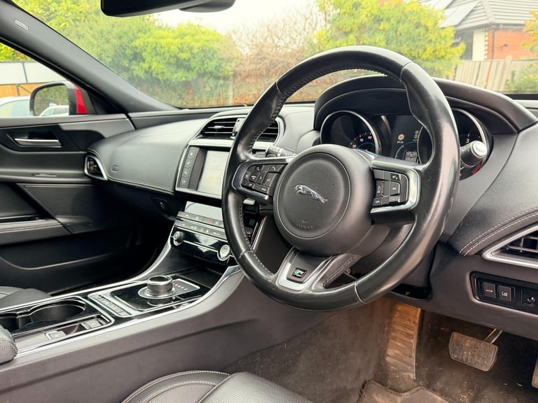 2017 Jaguar XE 2.0d R-Sport 4dr Auto SALOON DIESEL Automatic