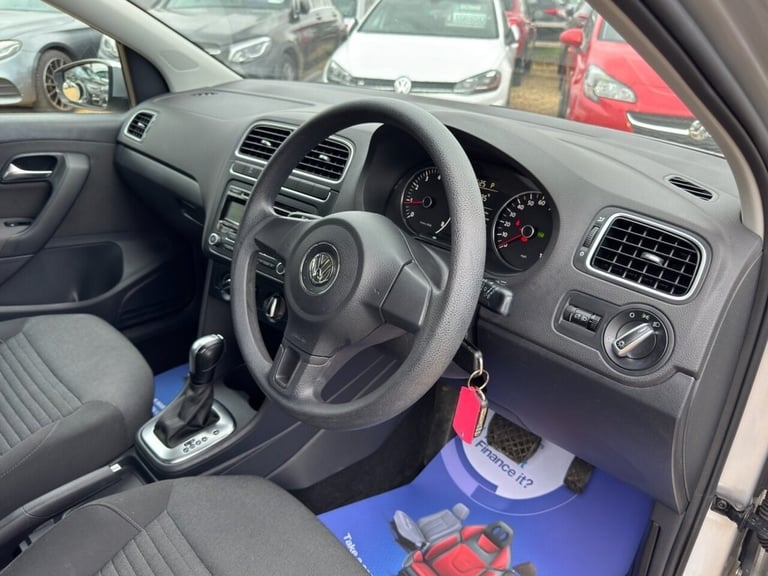 2012 Volkswagen Polo 1.4 SE Hatchback 5dr Petrol DSG Euro 5 (85 ps) Hatchback Petrol Automatic