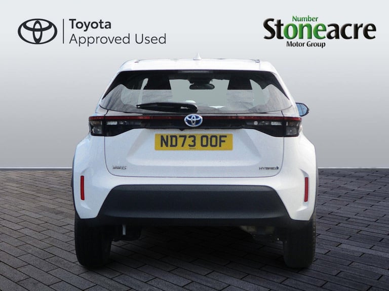 2023 Toyota Yaris Cross 1.5 VVT-h Icon SUV 5dr Petrol Hybrid E-CVT Euro 6 (s/s) (116 ps) HATCHBAC...