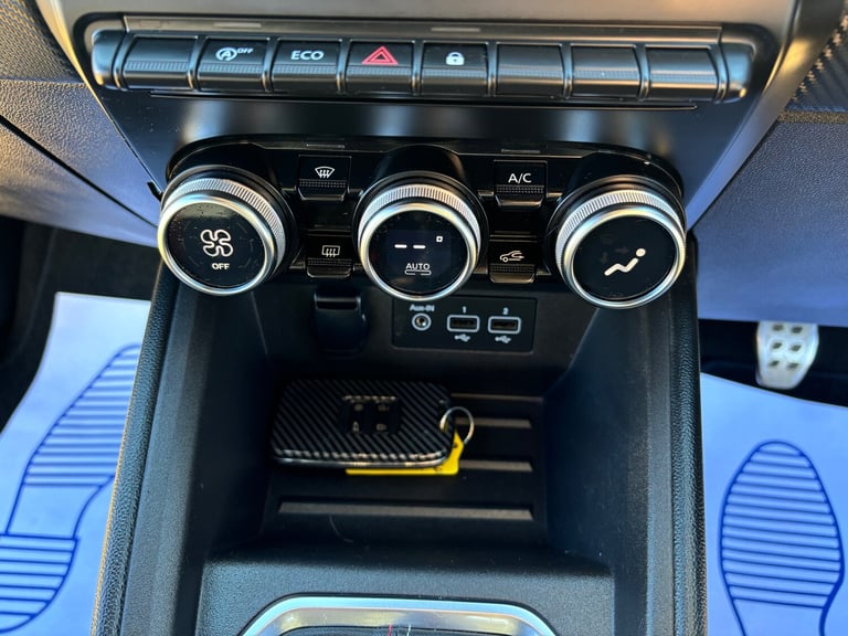 2020 Renault Clio 1.0 TCe RS Line Hatchback 5dr Petrol Manual Euro 6 (s/s) (100