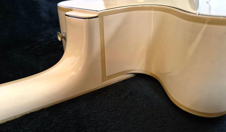 Aria Pro II FA-70T Hollowbody Vintage White 