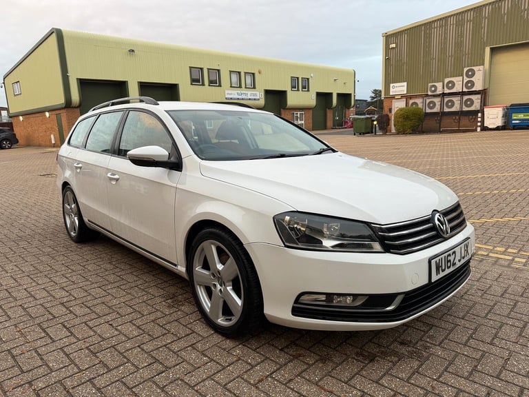 image for VOLKSWAGEN PASSAT 2.0 TDI BlueMotion Tech S 2012