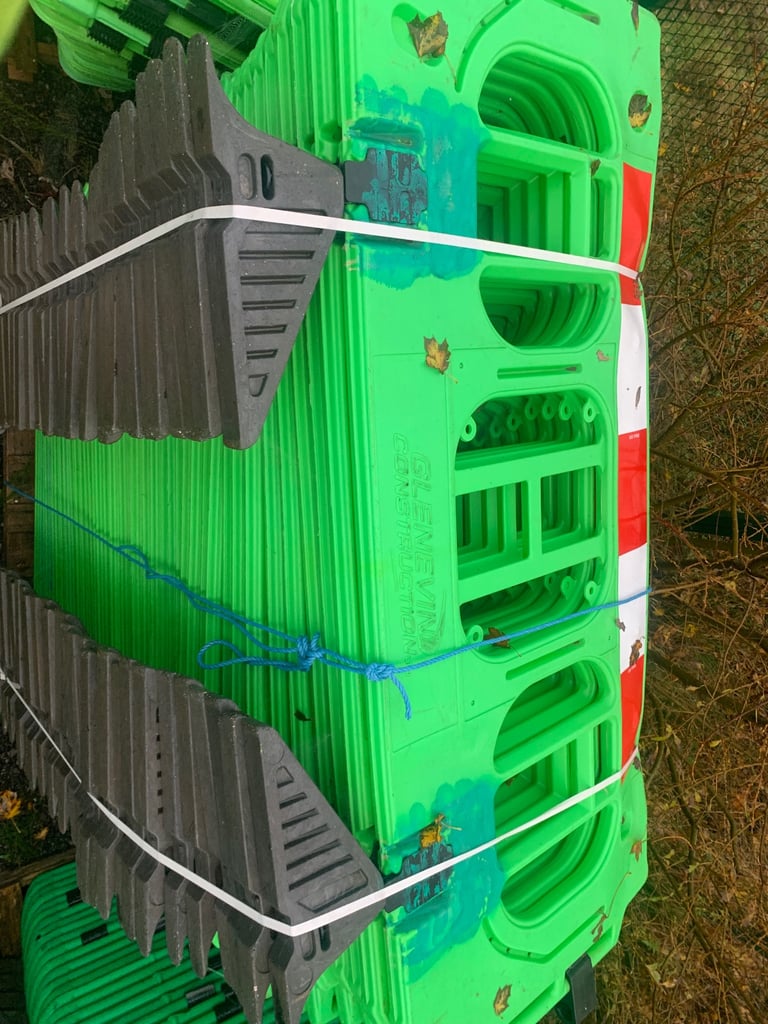 Pedestrian boards and Barriers