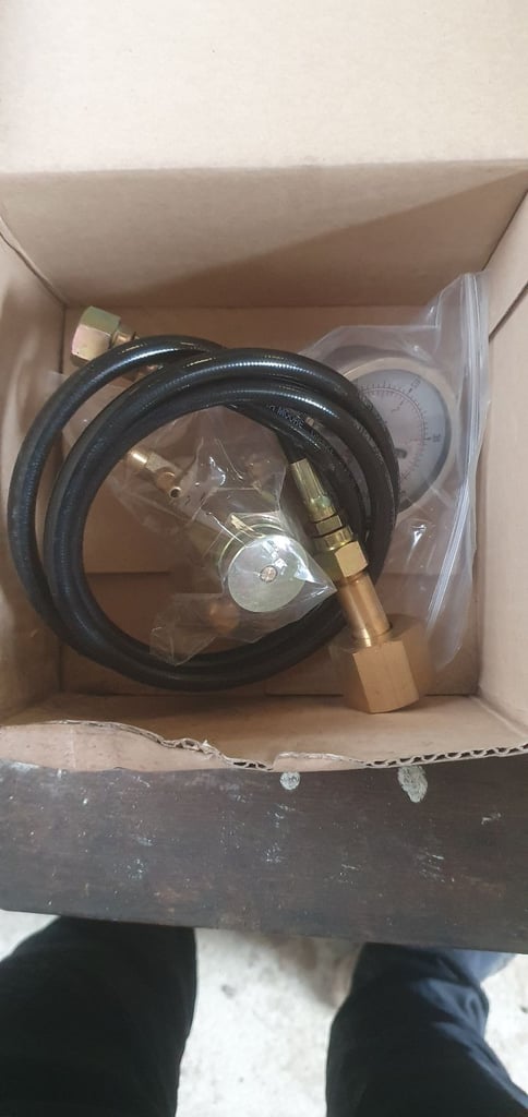 image for Nitrogen Gas Charge Kit Hydraulic Rock Breaker/Hammer