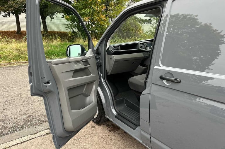 2024 Volkswagen Transporter 2.0 TDI 110 Startline Van Van Diesel Manual