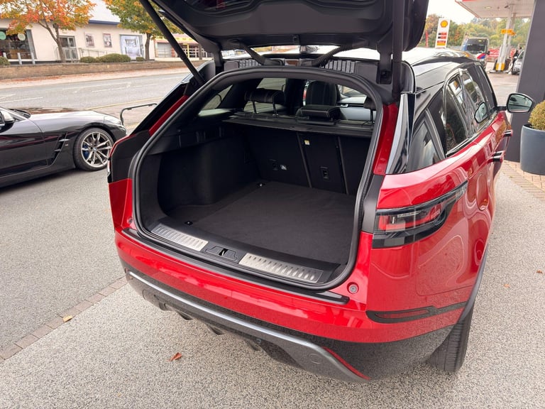 2020 Land Rover Range Rover Velar 2.0 D240 R-Dynamic S SUV 5dr Diesel Auto 4WD Euro 6 (s/s) (240 ...