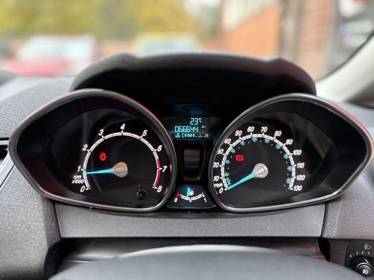 2017 Ford Fiesta 1.25 82 Zetec 5dr HATCHBACK PETROL Manual