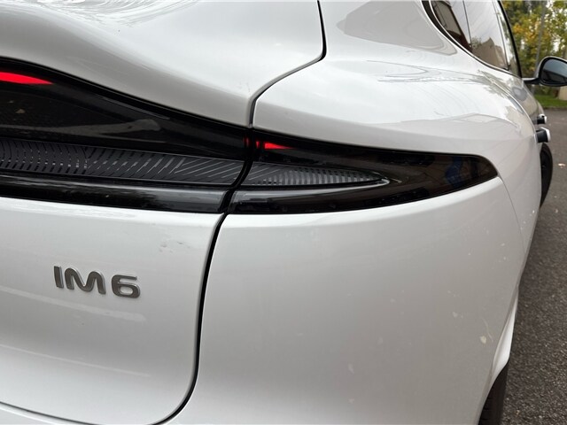 2025 MG IM6 Electric Estate Special Edition 553kW Launch Edition 100kWh 5dr AWD Auto SUV Electric...