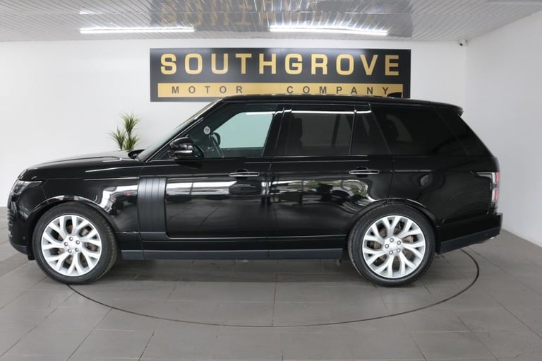 2019 Land Rover Range Rover 3.0 SD V6 Vogue SE SUV 5dr Diesel Auto 4WD Euro 6 (s/s) (275 ps) ESTA...