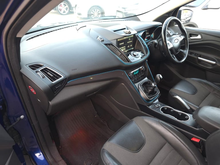 Ford, KUGA, Hatchback, 2016, Manual, 1997 (cc), 5 doors