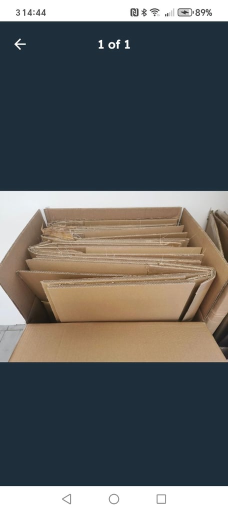 image for 10 Extra large cardboard boxes for packing, moving home