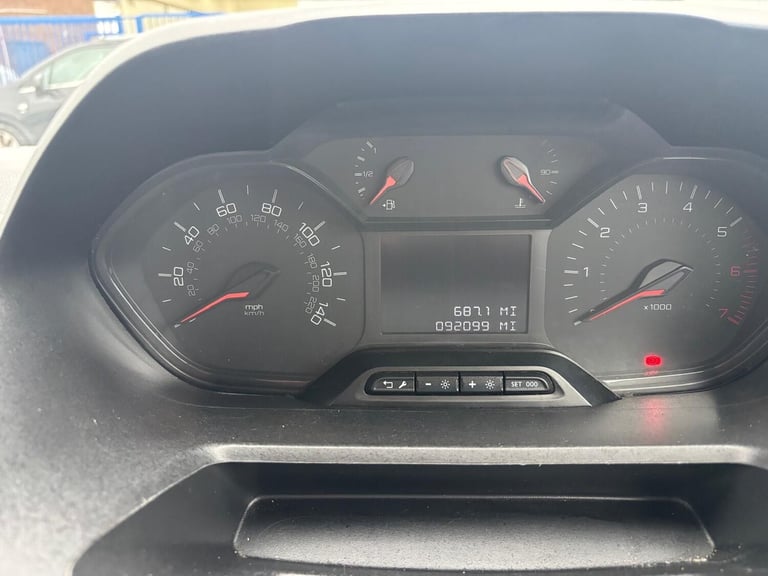 2021 Peugeot Partner 1000 1.5 BlueHDi 100 Professional Van PANEL VAN DIESEL Manual
