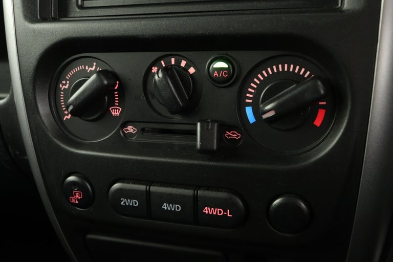 2017 Suzuki Jimny 1.3 VVT SZ4 3dr Auto ESTATE PETROL Automatic