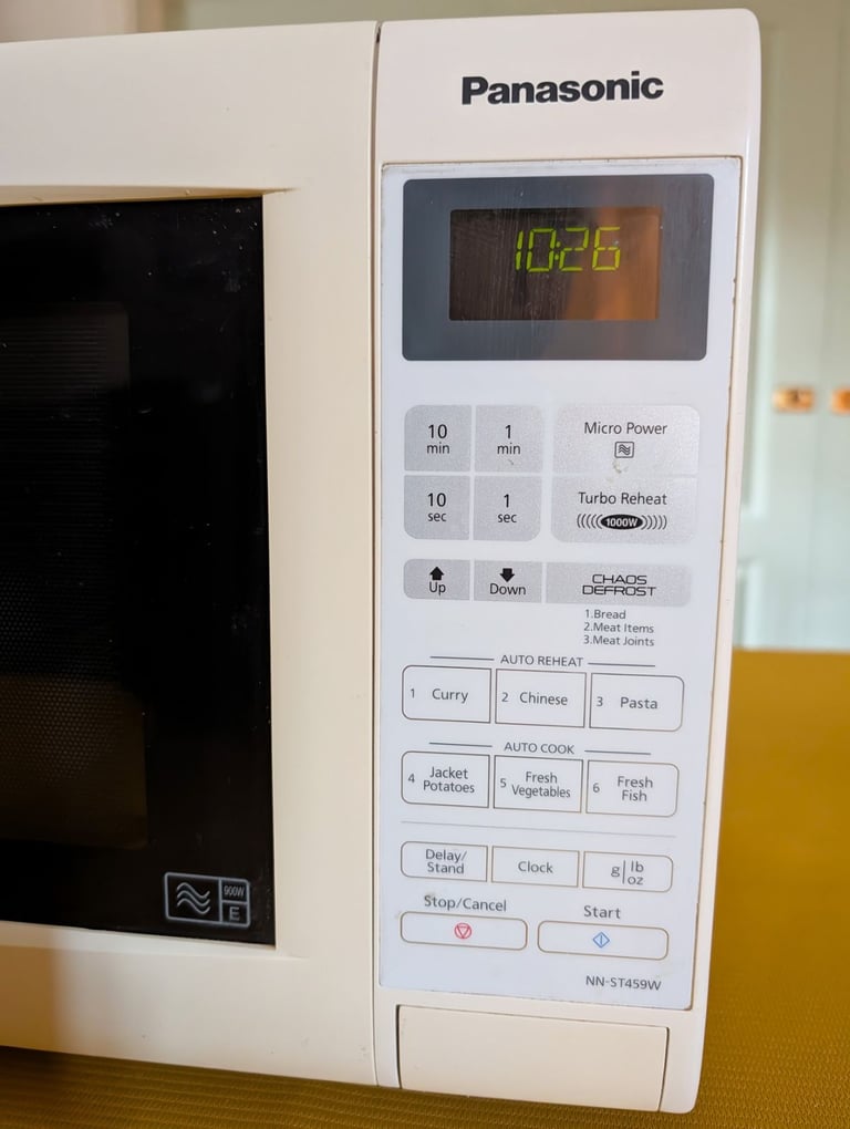 Panasonic Microwave NN-ST459W 900W